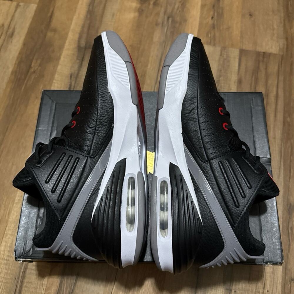 Jordan Max Aura 5 Black University Red Black Cement DZ4353-061 Size 11.5 - Picture 6 of 10